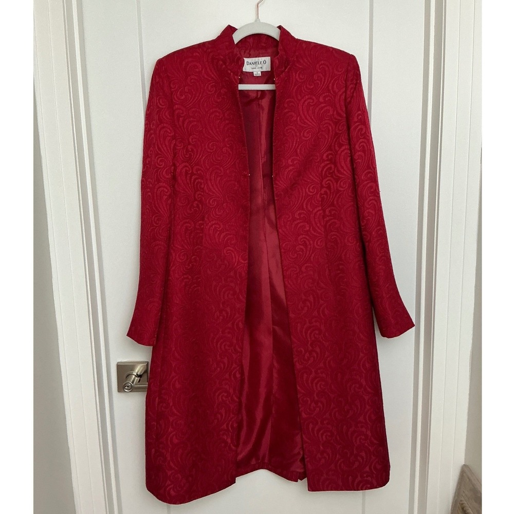 Vintage Tahari Red Regency Drama Costume Topper Coat High Neck Brocade Jacquard